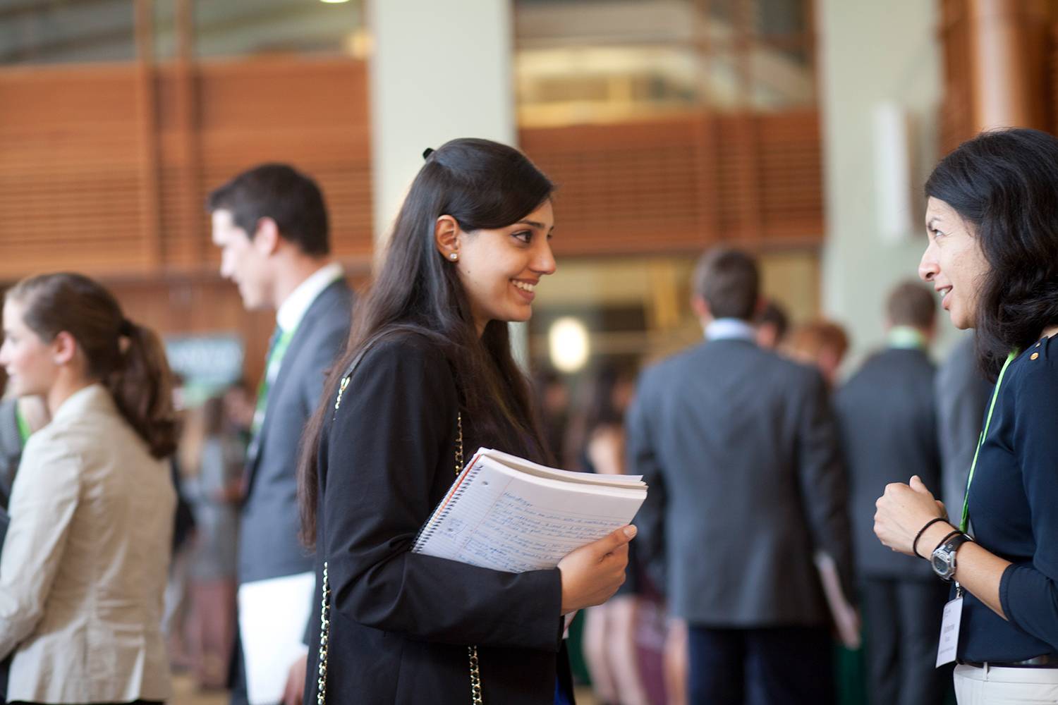 Tuck MBA students mentor Dartmouth undergrads.